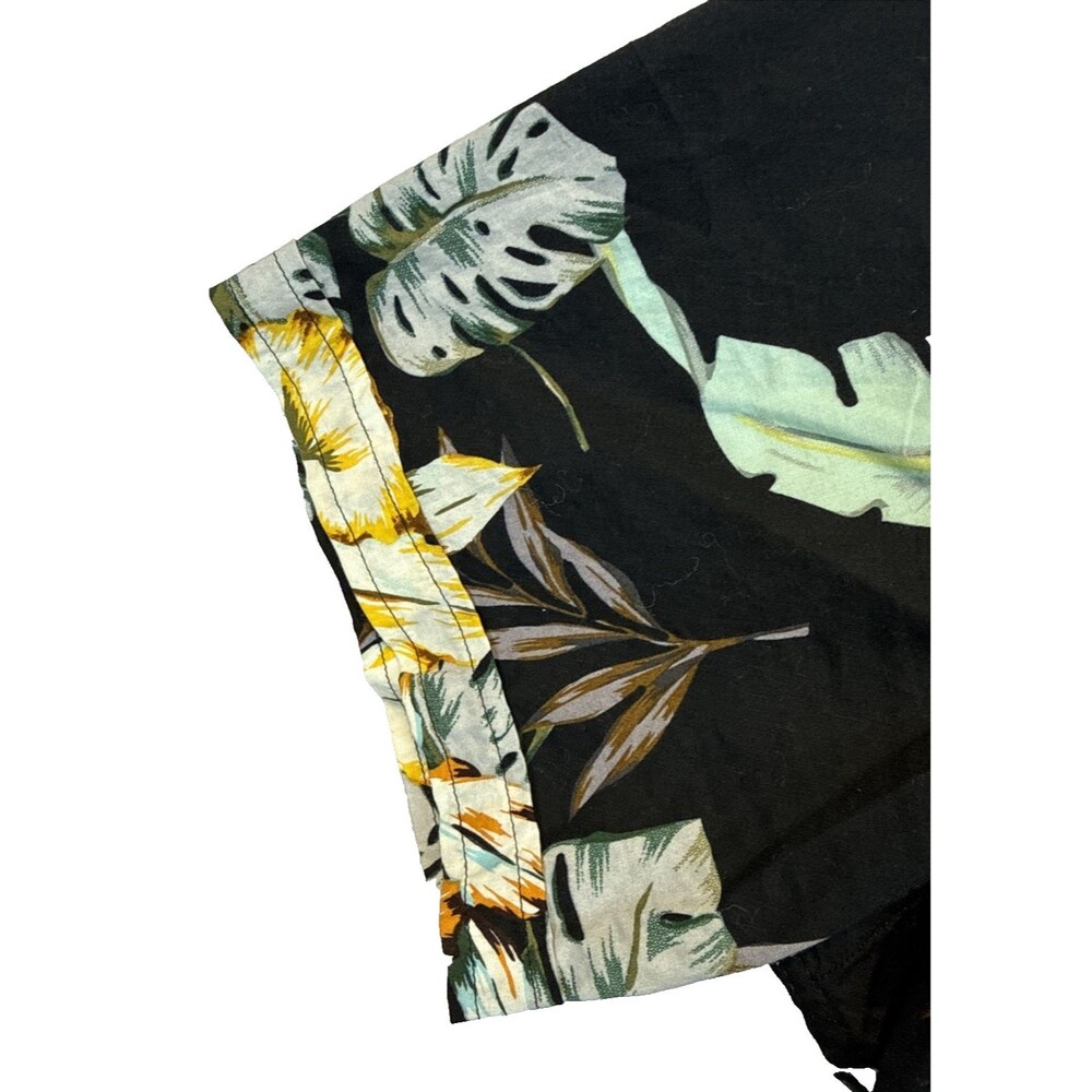 7Diamonds Harbor Lights Men's M Medium Hawaiian Shirt Stretch Cotton SMK-5201 - Picture 5 of 8